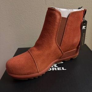 NIB Sorel Evie Waterproof Boots